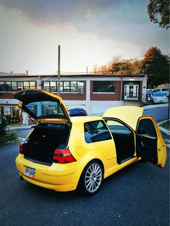 2003 Volkswagen GTI Mk4 - Image 3 of 8