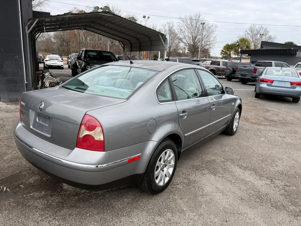 2003 Volkswagen Passat - Image 6 of 7