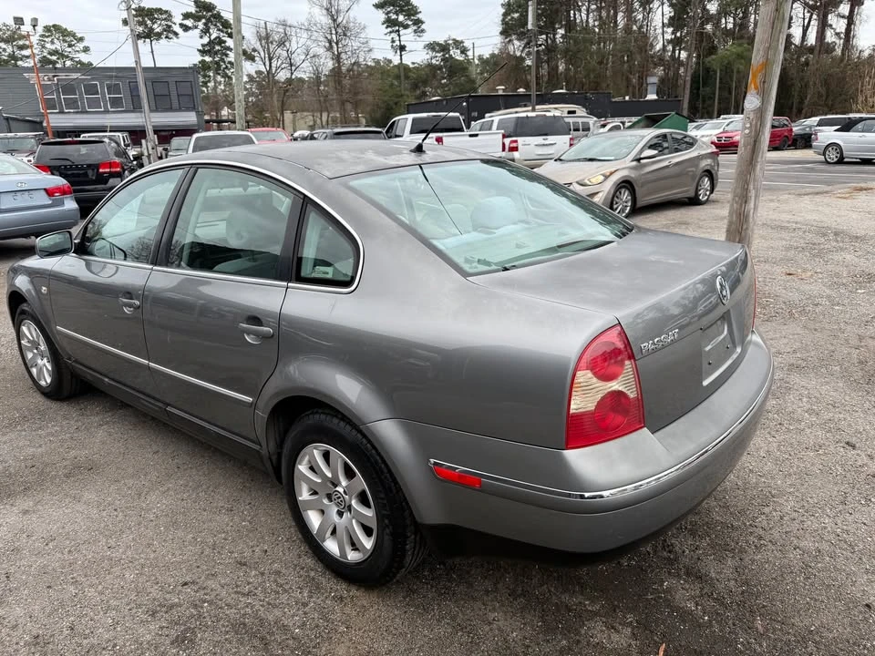 2003 Volkswagen Passat - Image 5 of 7