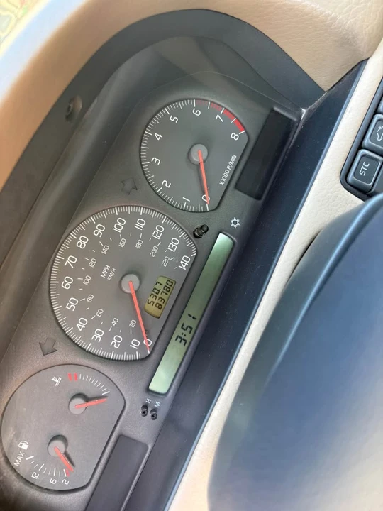 2003 Volvo C70 1st Gen - Image 9 of 12