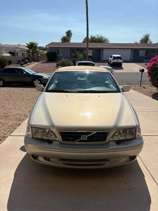 2003 Volvo C70 1st Gen - Image 3 of 12