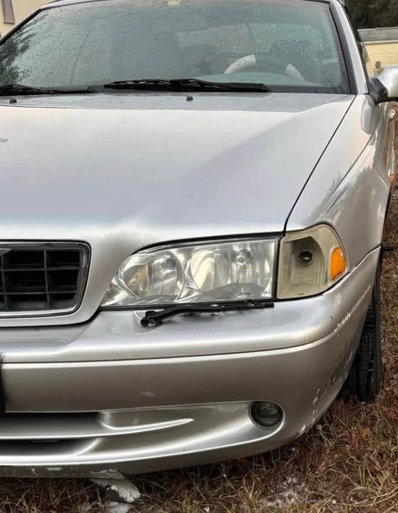 2003 Volvo C70 1st Gen - Image 4 of 12