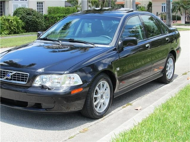 2003 Volvo S40 1st Gen - Image 9 of 12