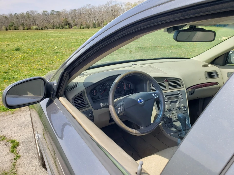 2003 Volvo S60 1st Gen - Image 5 of 11