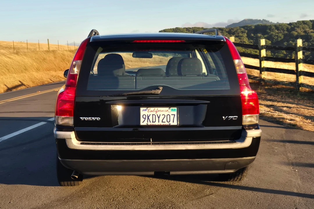2003 Volvo V70 2nd Gen - Image 5 of 31