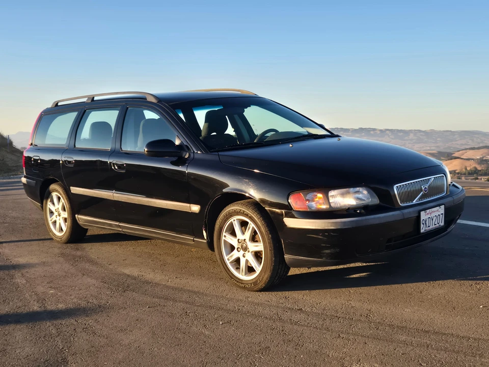 2003 Volvo V70 2nd Gen - Image 15 of 31