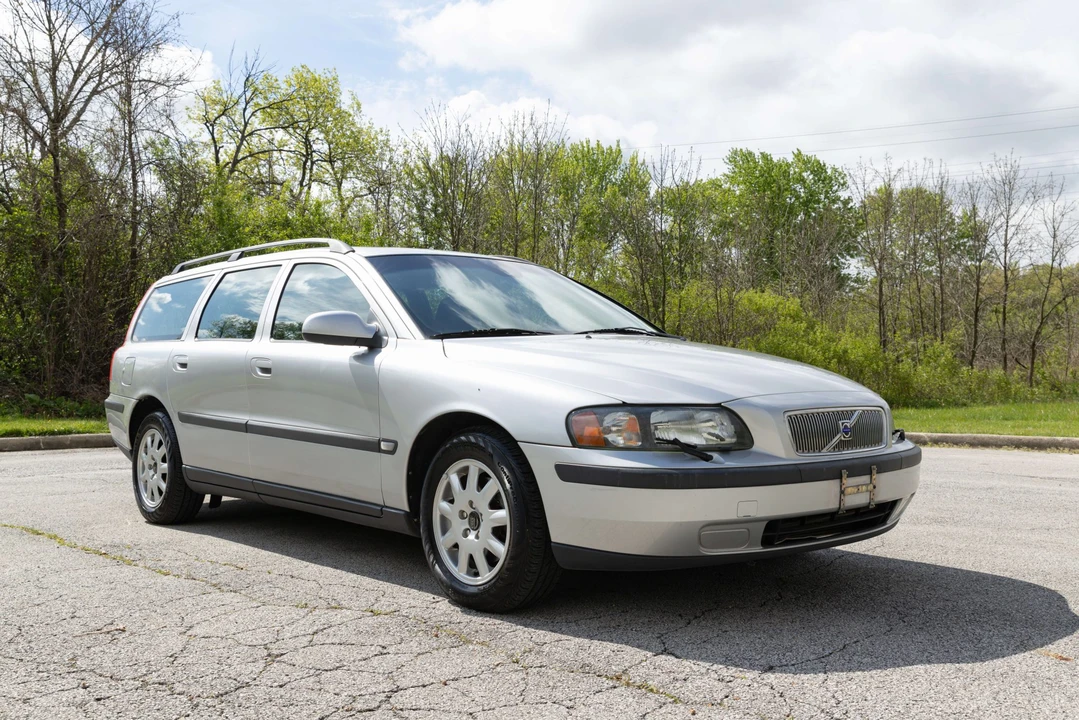 2003 Volvo V70 2nd Gen - Image 18 of 31
