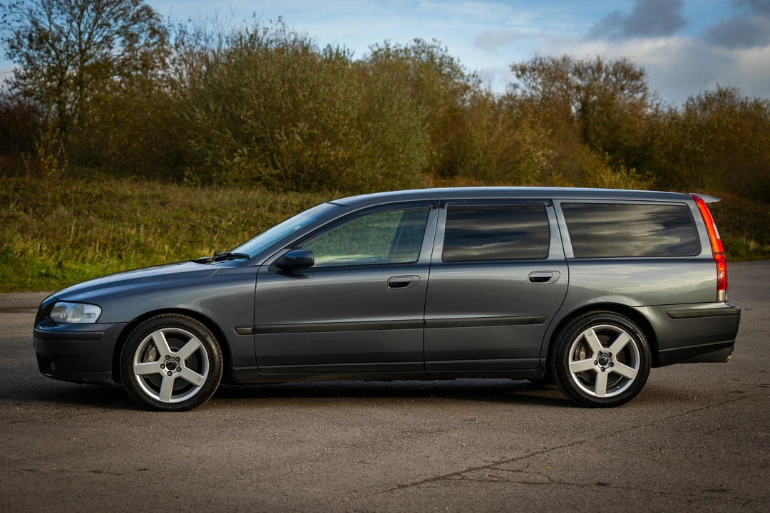 2003 Volvo V70 R 2nd Gen - Image 5 of 31