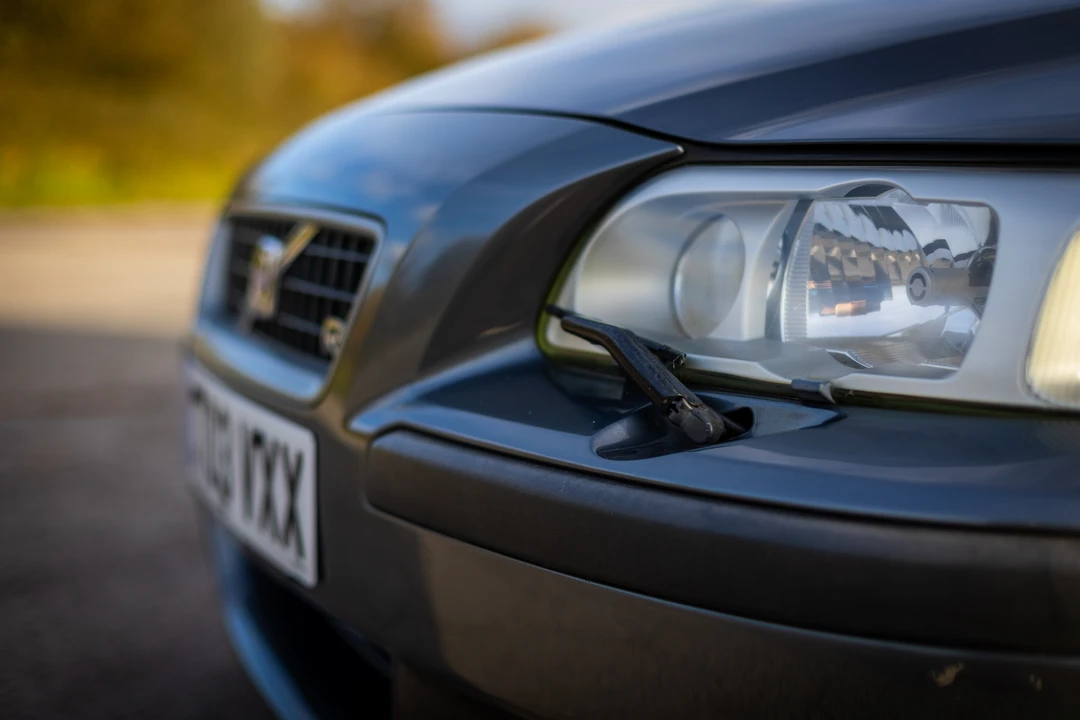 2003 Volvo V70 R 2nd Gen - Image 18 of 31