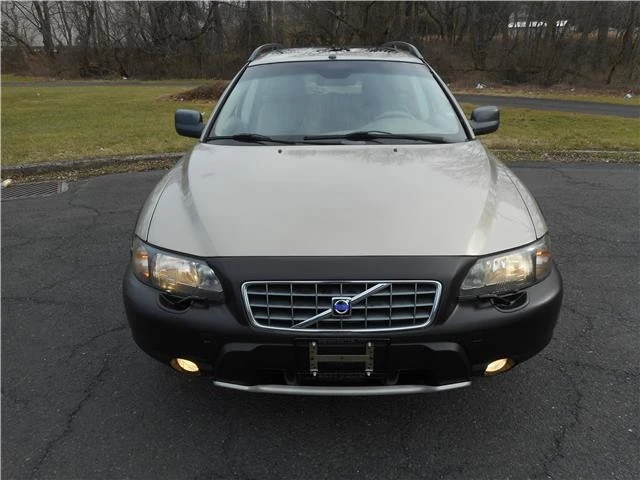 2003 Volvo V70 XC/XC70 2nd Gen - Image 11 of 12