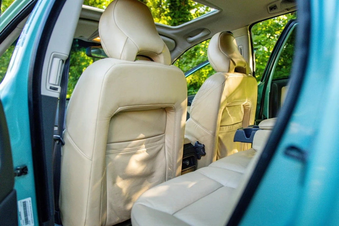 2003 Volvo V70 R 2nd Gen - Image 29 of 30