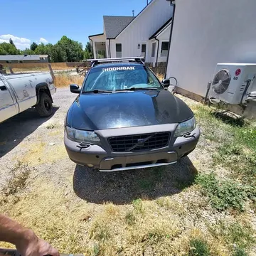 2003 Volvo XC70 2.5T Wagon 4D