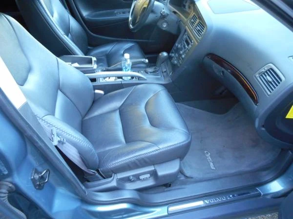2003 Volvo V70 XC/XC70 2nd Gen - Image 10 of 12