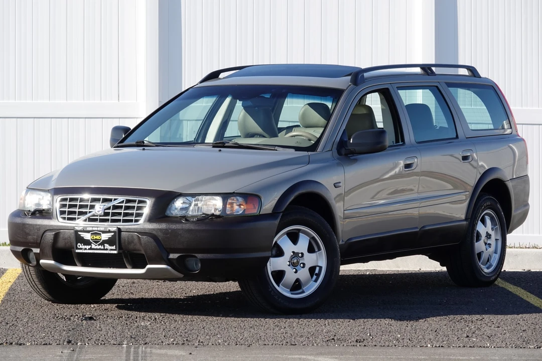 2003 Volvo V70 XC/XC70 2nd Gen - Image 3 of 31
