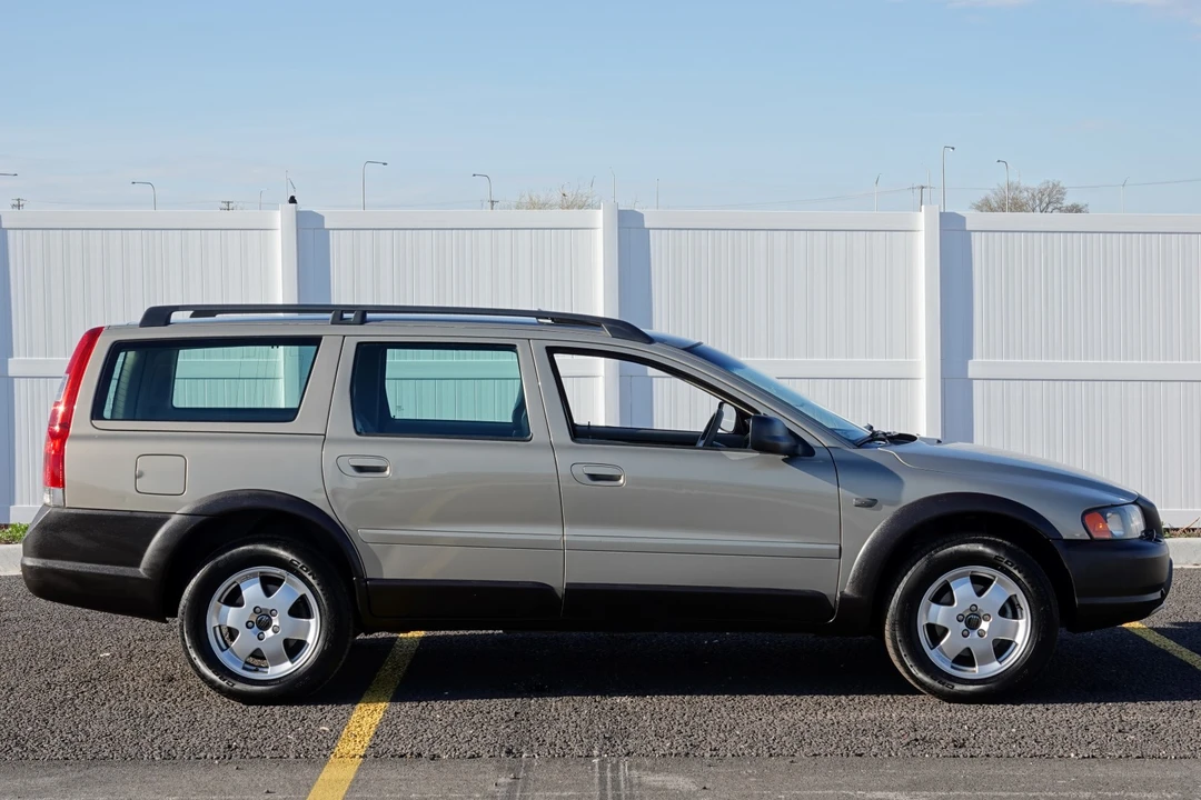 2003 Volvo V70 XC/XC70 2nd Gen - Image 27 of 31