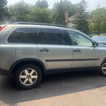 2003 Volvo XC90 2.5T Sport Utility 4D