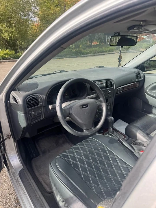 2003 Volvo S40 1st Gen - Image 8 of 10