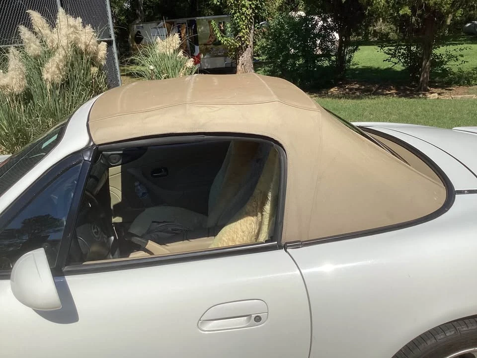2003 Mazda NB MX-5 Miata - Image 9 of 10