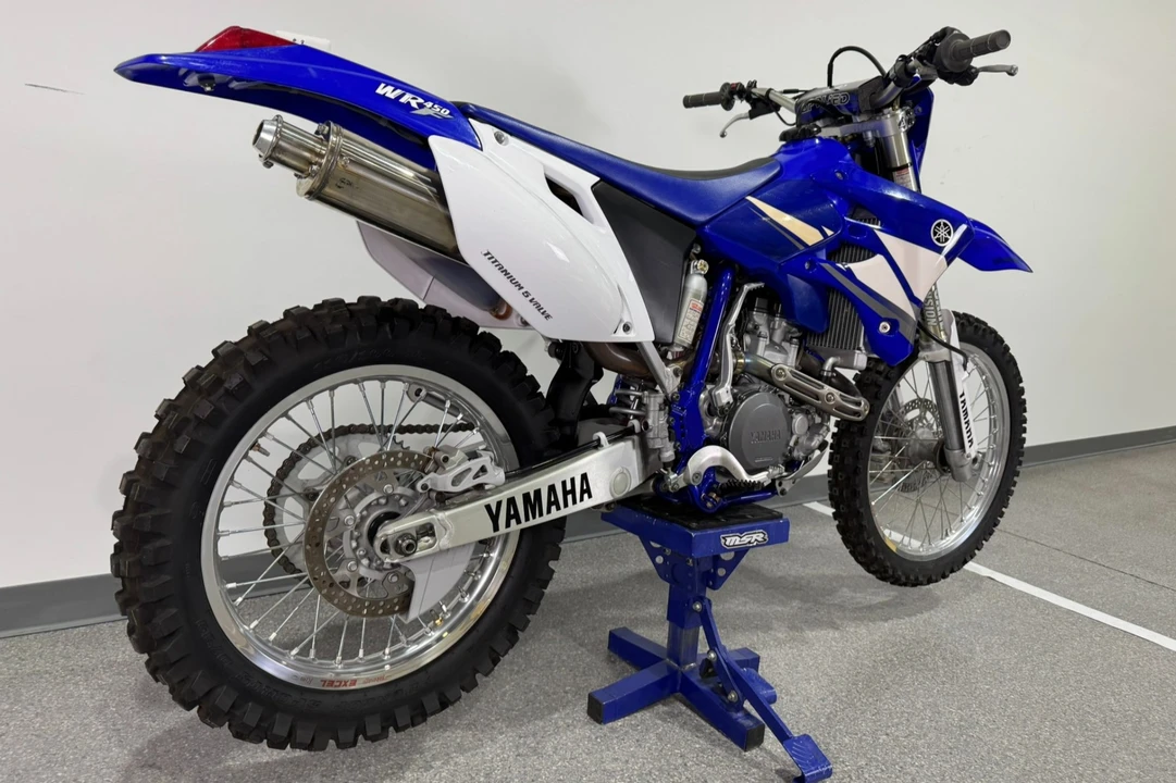 2003 Yamaha YZ - Image 2 of 7