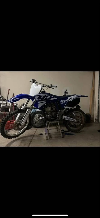 2003 Yamaha YZF - Image 2 of 2