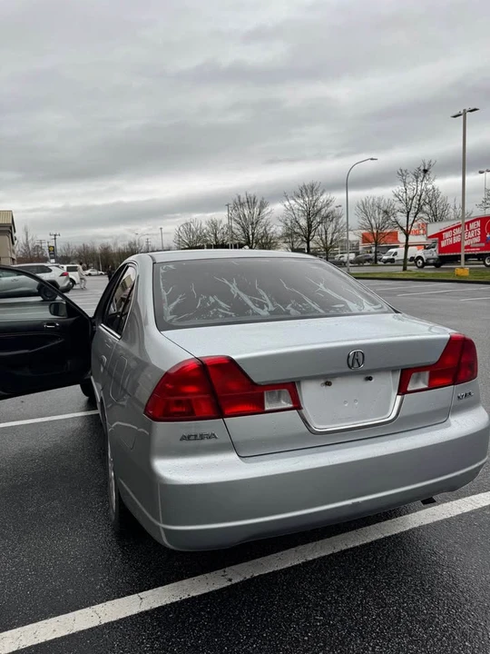 2003 Acura TL 2nd Gen - Image 6 of 9