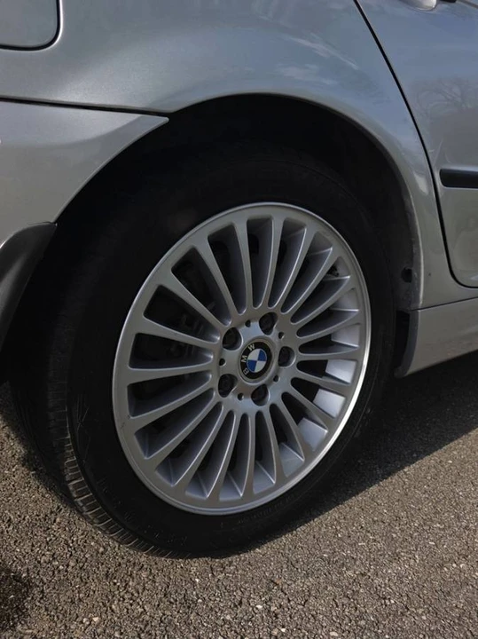 2003 BMW E46 330i & 330Ci - Image 10 of 10