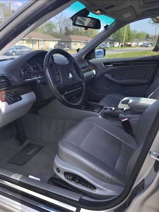 2003 BMW E46 330i & 330Ci - Image 4 of 10