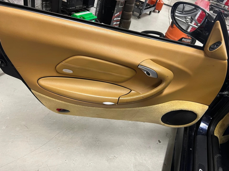 2003 Porsche 996 Carrera - Image 11 of 17
