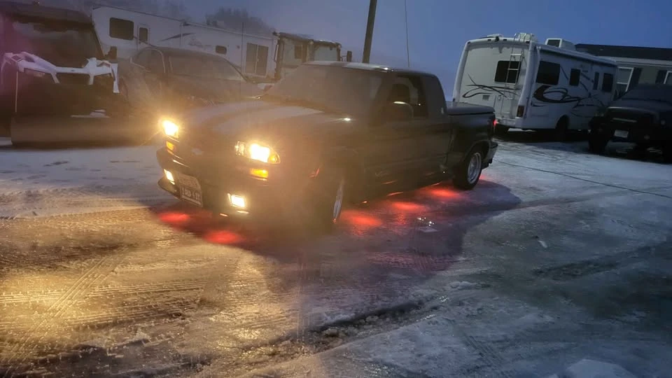 2003 Chevrolet S-10 - Image 3 of 9