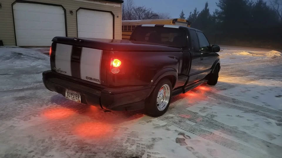 2003 Chevrolet S-10 - Image 4 of 9