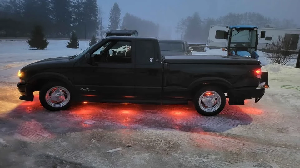 2003 Chevrolet S-10 - Image 6 of 9
