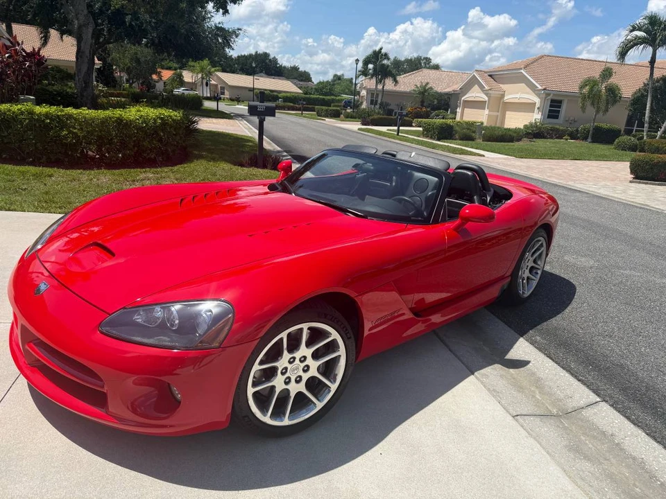 2003 Dodge Viper 3rd Gen - Image 9 of 9