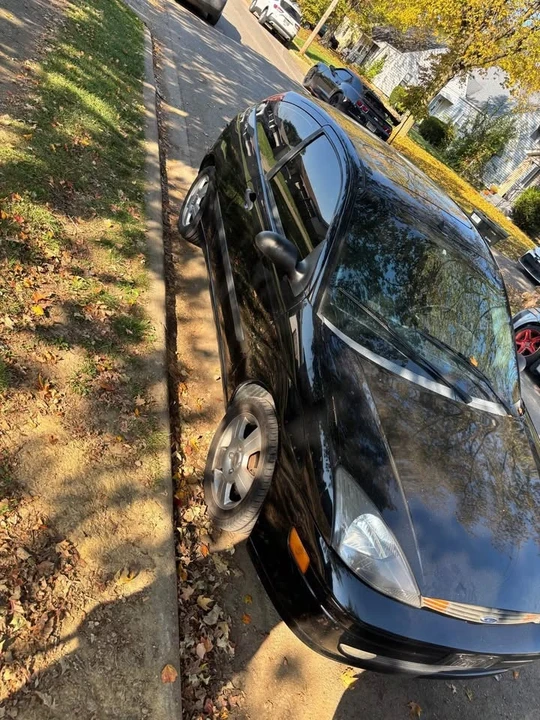 2003 Ford Focus 1st Gen - Image 2 of 5