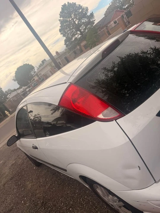 2003 Ford Focus 1st Gen - Image 3 of 5