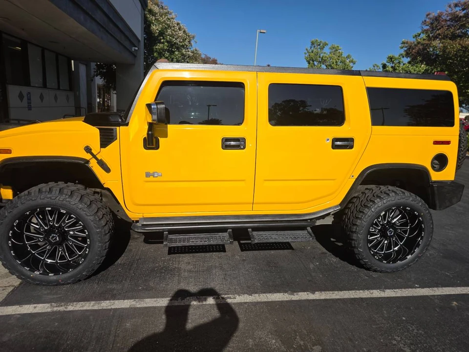 2003 Hummer Hummer H2 - Image 2 of 12