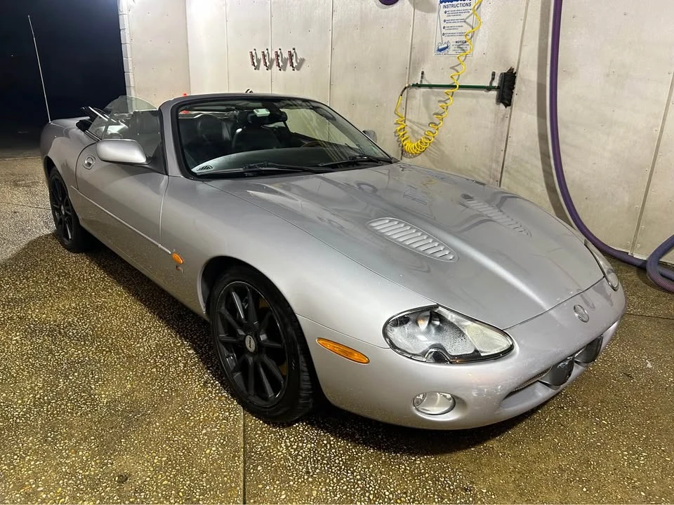 2003 Jaguar X100 XKR - Image 2 of 10