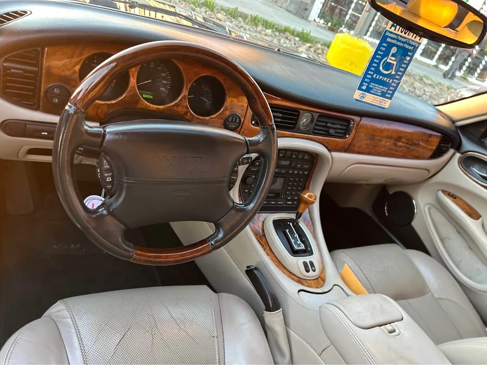 2003 Jaguar X308 XJR - Image 8 of 10