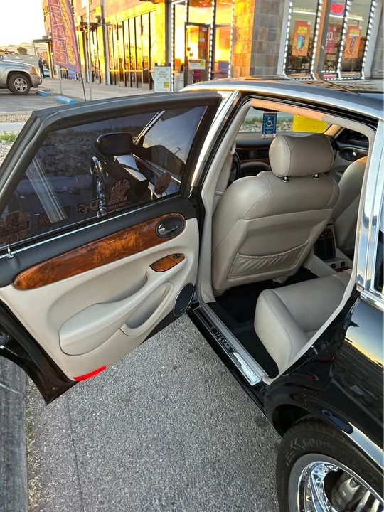 2003 Jaguar X308 XJR - Image 7 of 10