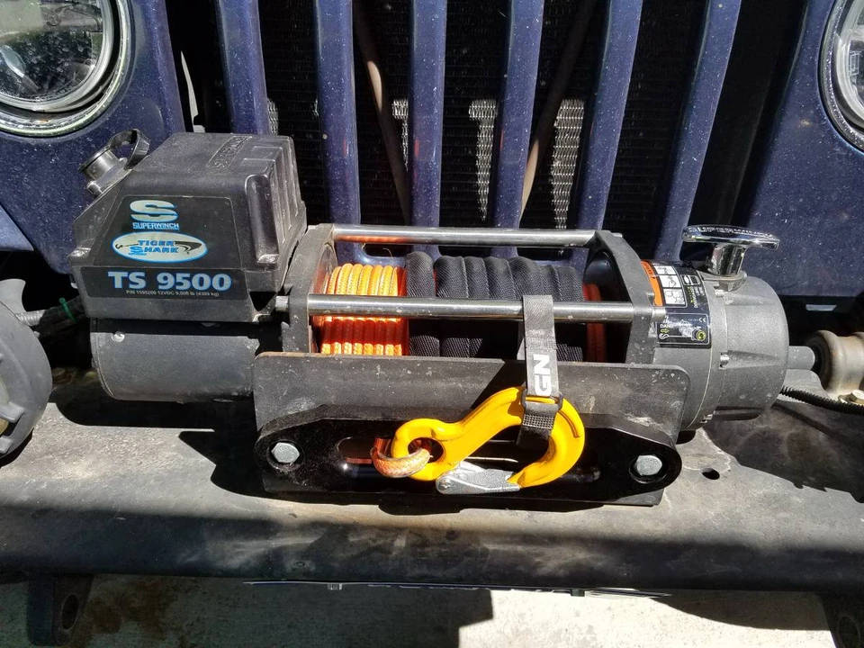 2003 Jeep TJ Wrangler - Image 16 of 17