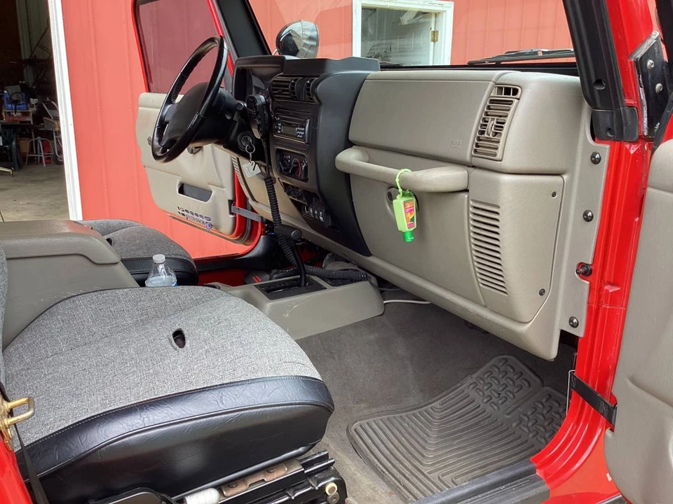 2003 Jeep TJ Wrangler - Image 3 of 13
