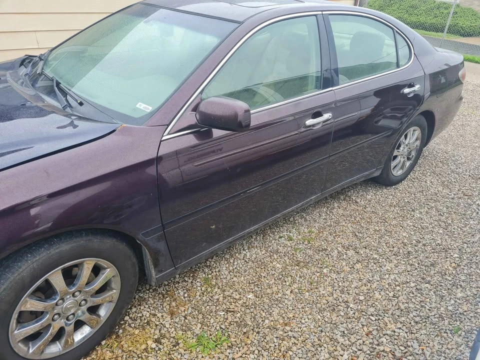 2003 Lexus ES 4th Gen - Image 3 of 6