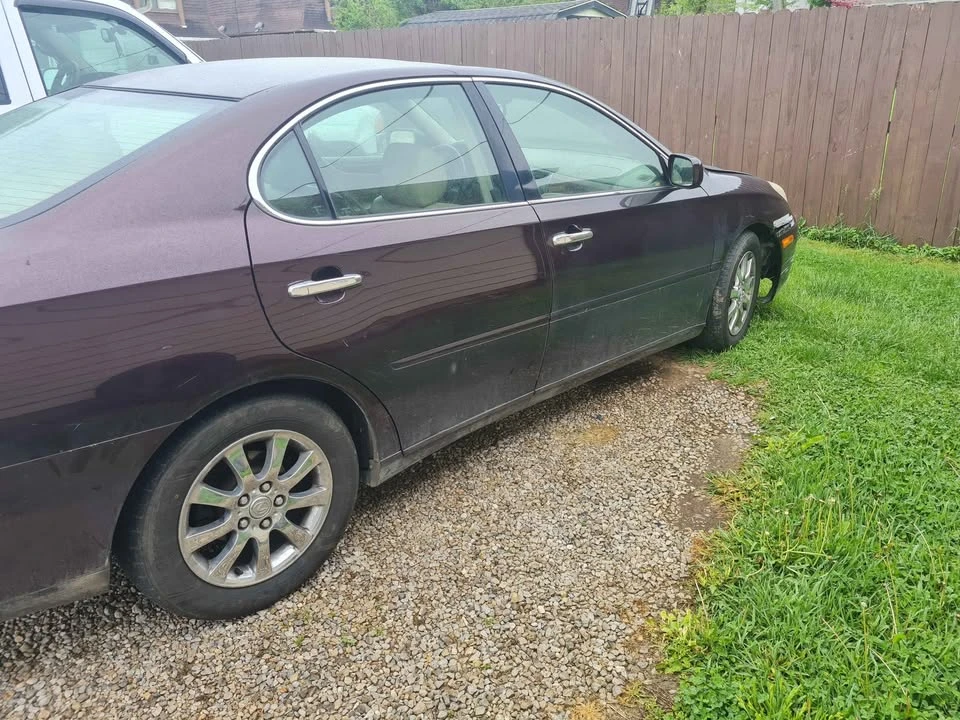 2003 Lexus ES 4th Gen - Image 5 of 6