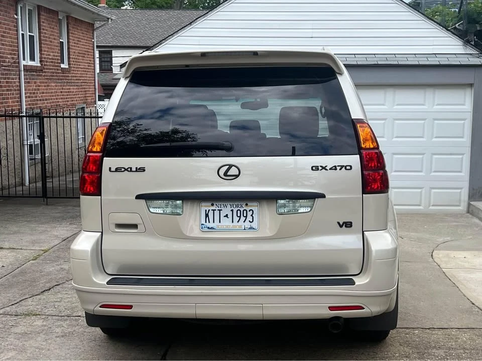 2003 Lexus GX 1st Gen - Image 6 of 10