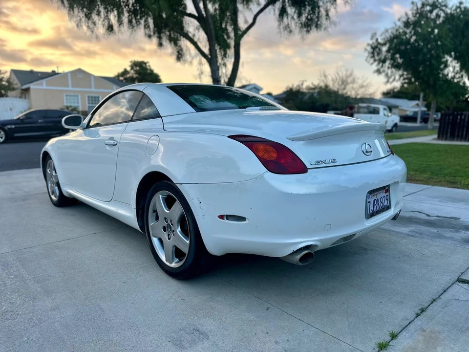 2003 Lexus SC430 - Image 5 of 14