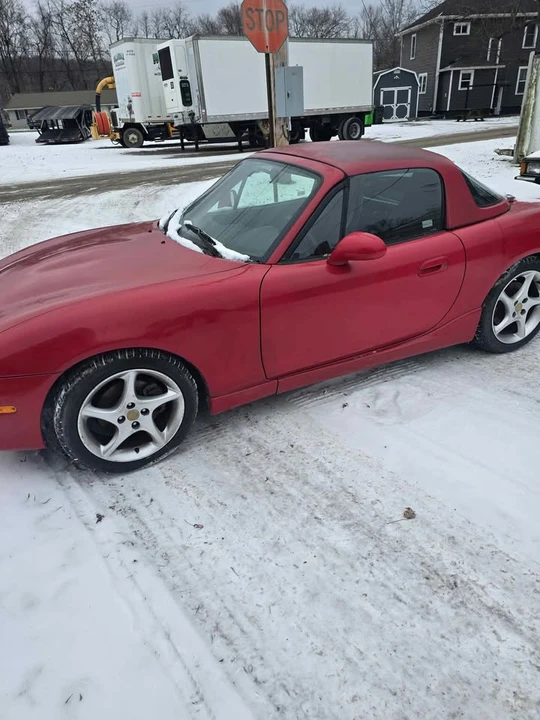2003 Mazda NB MX-5 Miata - Image 3 of 3