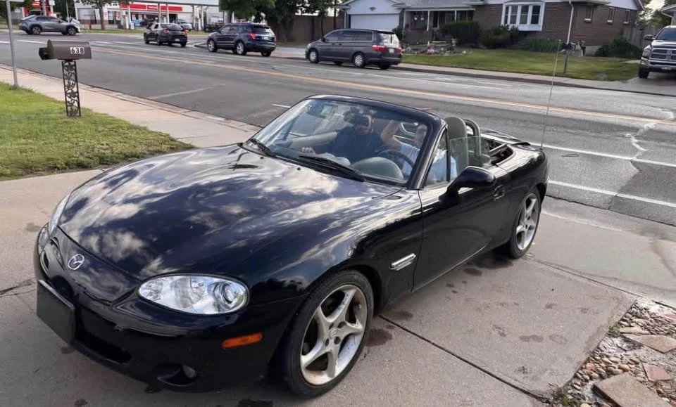 2003 Mazda NB MX-5 Miata - Image 8 of 9