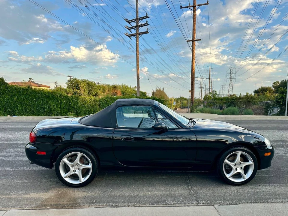 2003 Mazda NB MX-5 Miata - Image 4 of 21