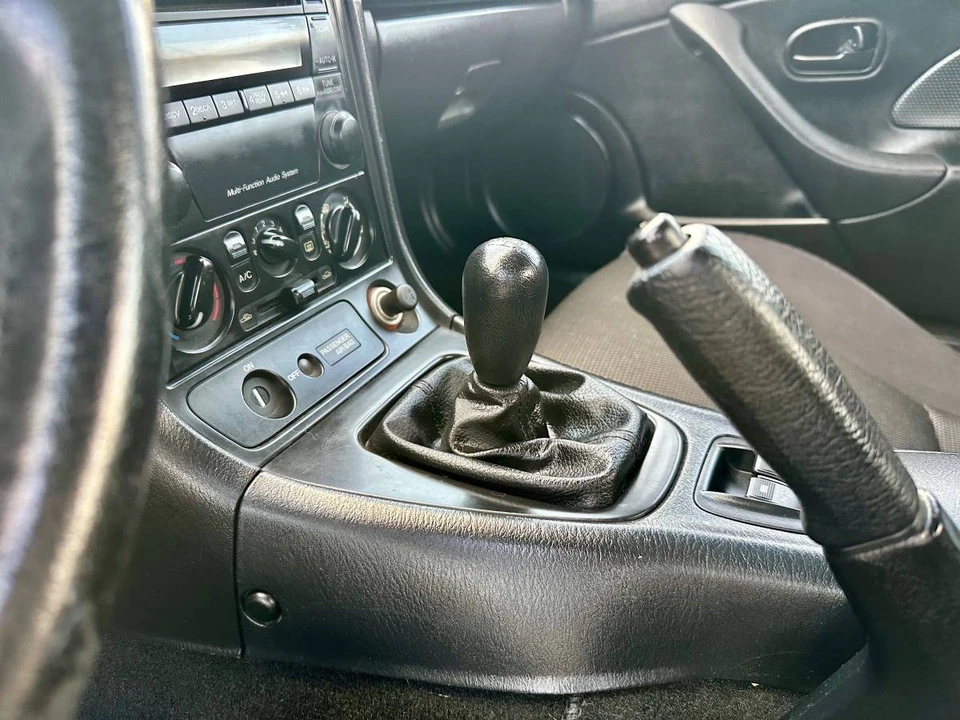 2003 Mazda NB MX-5 Miata - Image 17 of 21