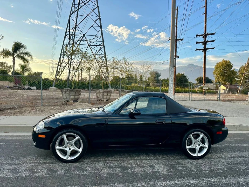 2003 Mazda NB MX-5 Miata - Image 3 of 21