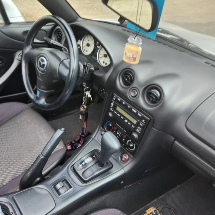 2003 Mazda NB MX-5 Miata - Image 10 of 16